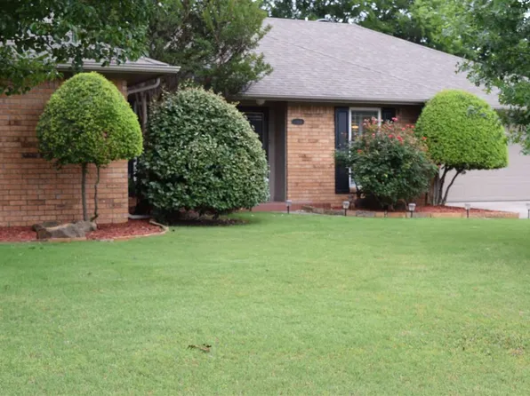 1314 Sunny Ln, Ardmore, OK 73401
