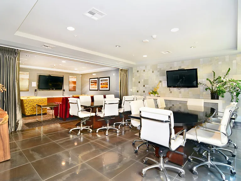 21301 Erwin St #231 — Photo 21