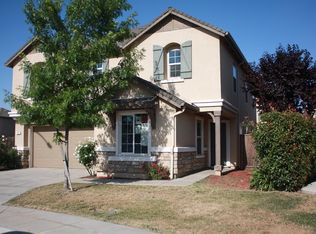 875 Pear Ct, Madera, CA