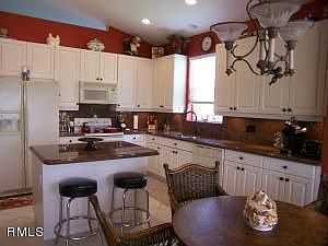 5th image of 9099 Bay Point Cir