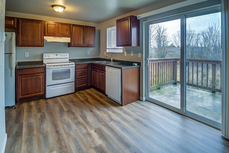 1st image of 7521 10th Avenue Ct E APT C