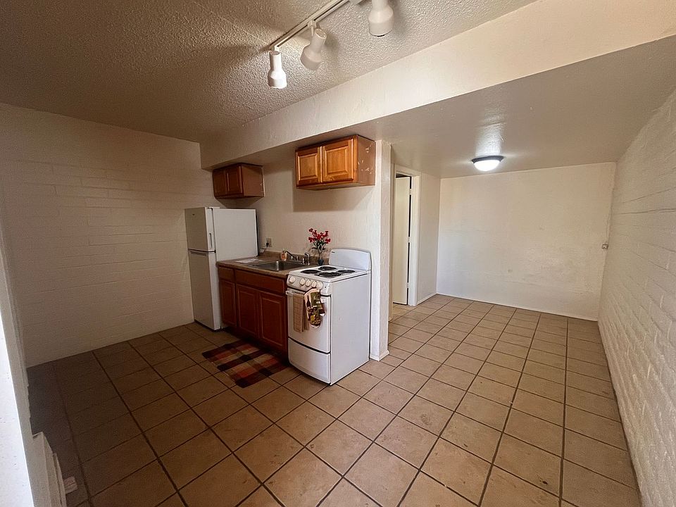 1st image of 2000 N Camino Serna #Ch2000-1