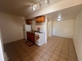 2000 N Camino Serna #CH2000-1, Tucson, AZ 85715