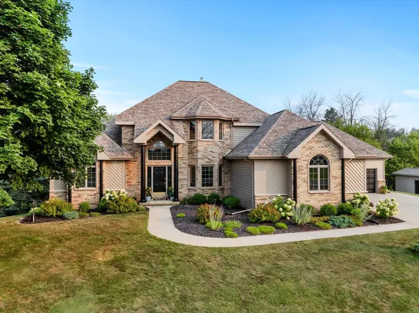 14025 Autumn Ridge DRIVE, Valders, WI 54245