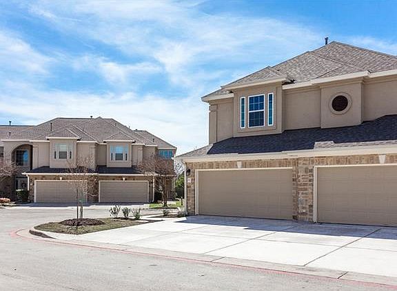 2nd image of 1101 Parmer Ln #224