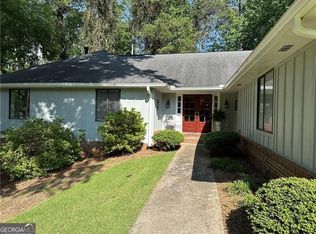 125 Fortuna Ct, Roswell, GA 30075