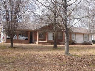 2815 Cowpath Rd, Buchanan, TN 38222