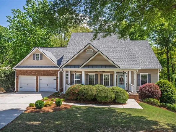 1259 Woodmere Dr, Loganville, GA 30052