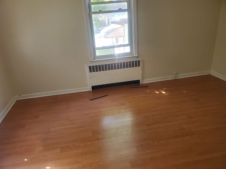 1st image of 1036 McBride St Floor 1