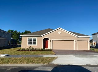 4842 Gilded Jewel Dr, Mount Dora, FL 32757