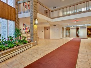 1280 Rudolph Rd #2K, Northbrook, IL 60062