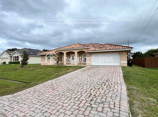 4585 SW Fireside Cir, Port Saint Lucie, FL 34953