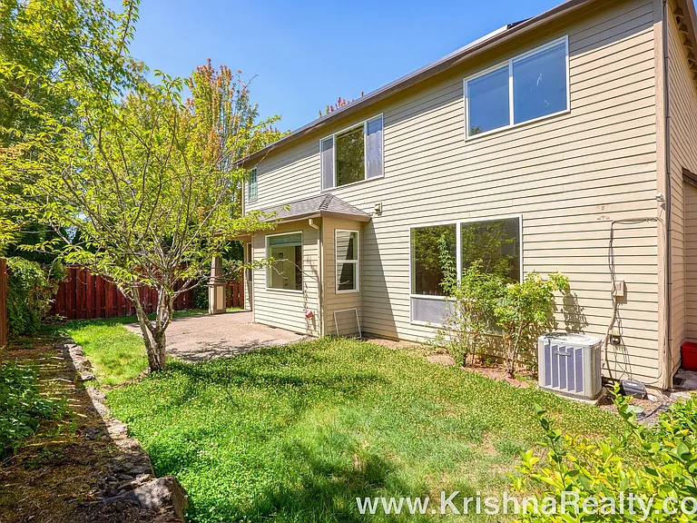 13686 NW Henninger Ln — Photo 24