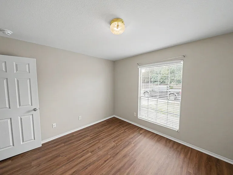11114 Hillsdale Loop — Photo 29