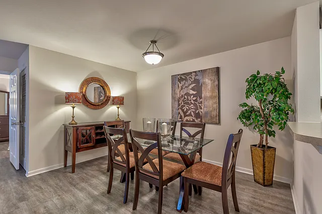 Vantage Pointe at Marrowbone Heights — Photo 8