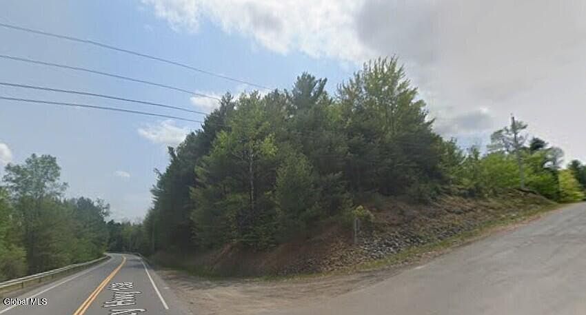 2nd image of L45.12 Squires Road