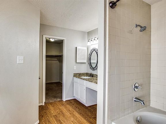 2nd image of 720 Country Place Dr APT H