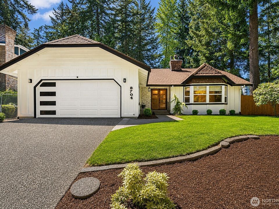 1st image of 3704 72nd Avenue Ct W