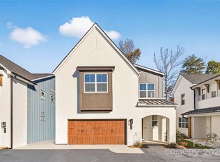 520 Zinc Dr, Tega Cay, SC 29708