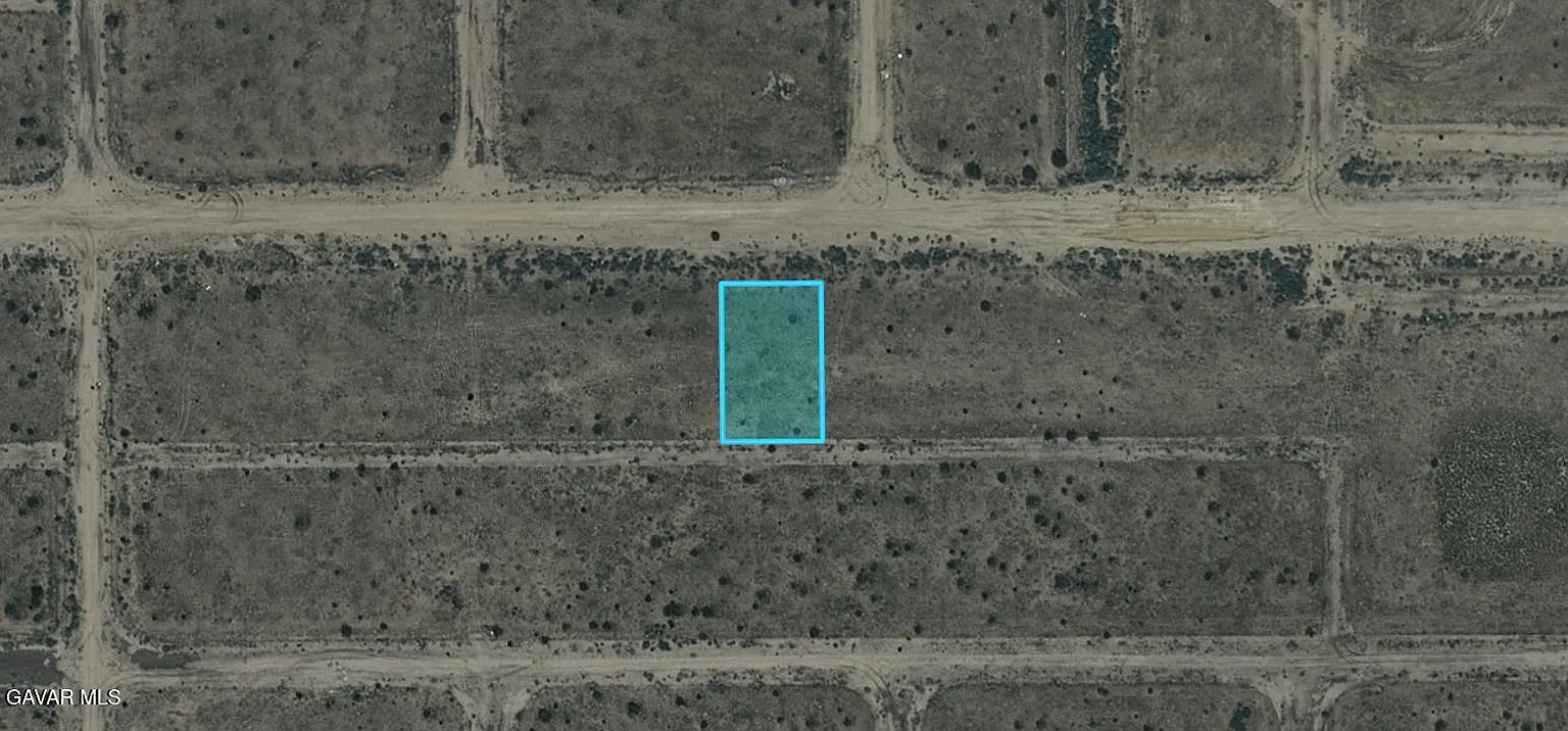 7 Forest Blvd photo 1
