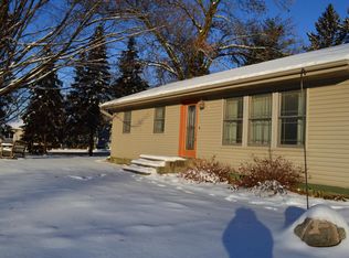 1091 Glenhill Rd, Shoreview, MN 55126