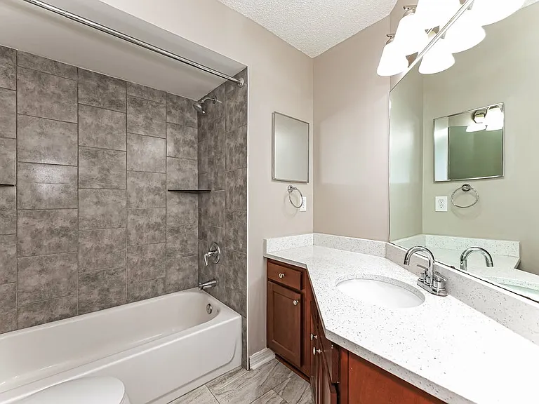 7749 Pikes Peak Dr — Photo 15