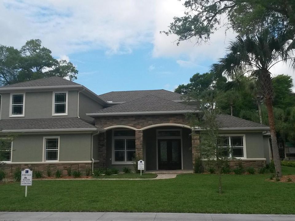 1st image of 73 Emerald Oaks Ln
