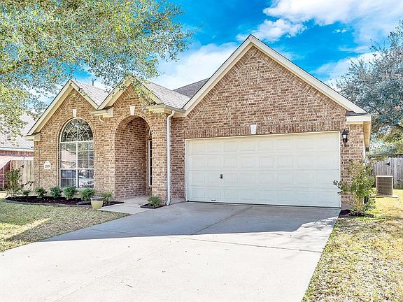 2nd image of 23039 Benbury Dr