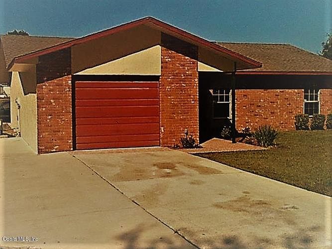2nd image of 8830 SE 88th Ln