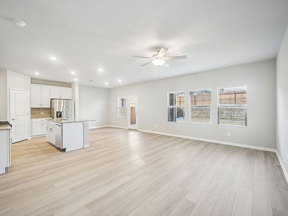 The Lassen floorplan with the Sleek interior package.