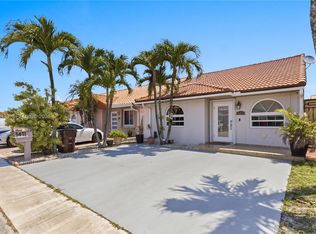 Alameda By The Lake, Hialeah, FL 33016