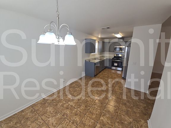 5th image of 14505 Highsmith St