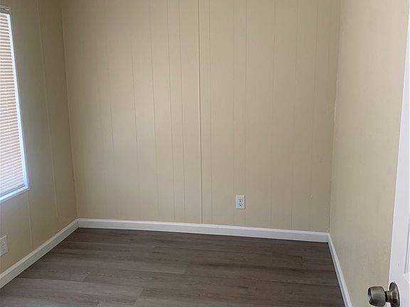 4th image of 2865 W Rialto Ave Space 2