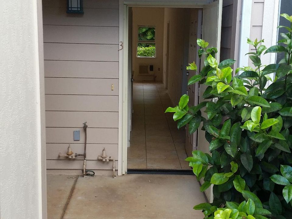 Ground Floor Front Door Entrance