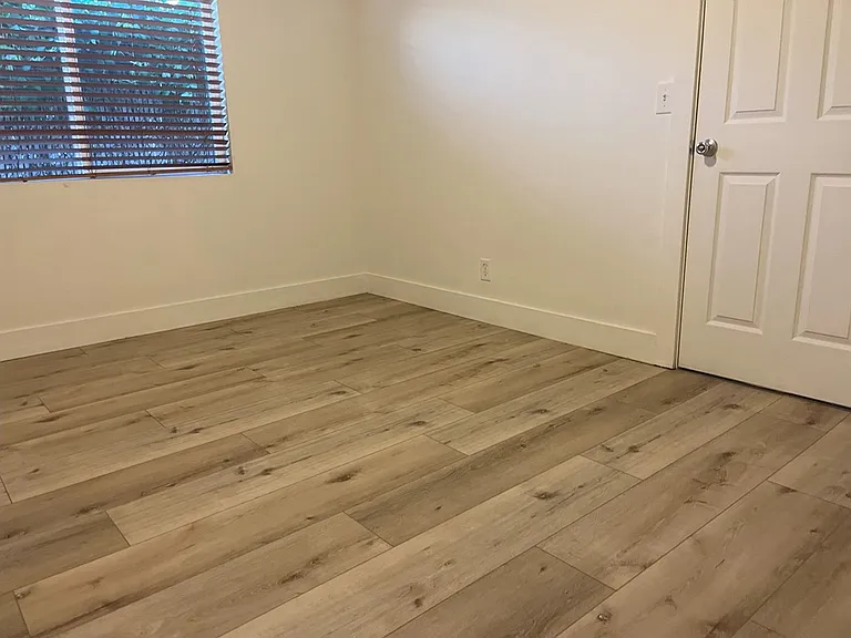 223 S Montgomery St #2 — Photo 11