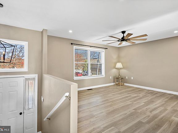 4th image of 2602 Avenue E
