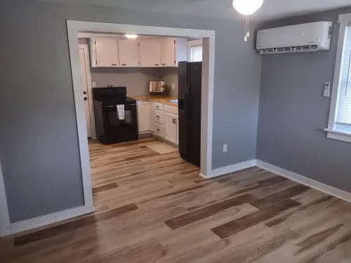 405 S Dudley St — Photo 4