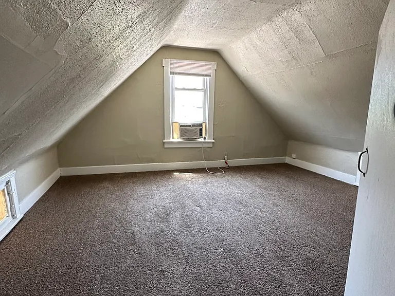 1608 Potter Pl — Photo 5