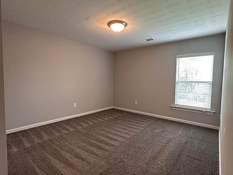 182 Caroleton Dr — Photo 24