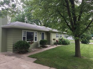 1910 S 6th St, Marshalltown, IA 50158