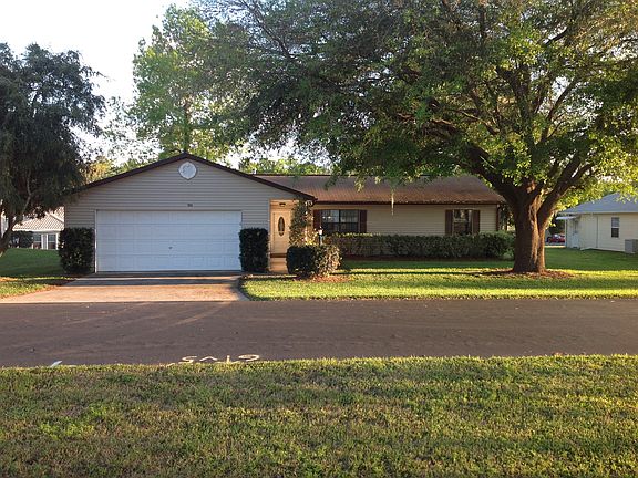 2nd image of 122 SE Sable Ln