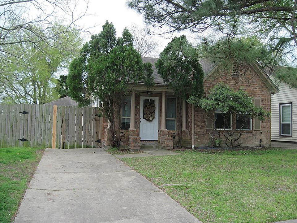 1st image of 17503 Waverly Grove Dr