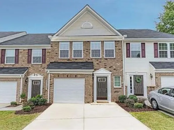 4 Glenside Dr, Greenville, SC 29607