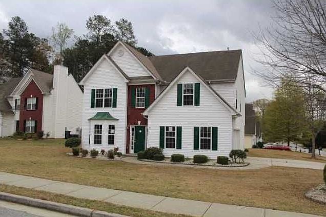 1st image of 395 Oakland Place Dr