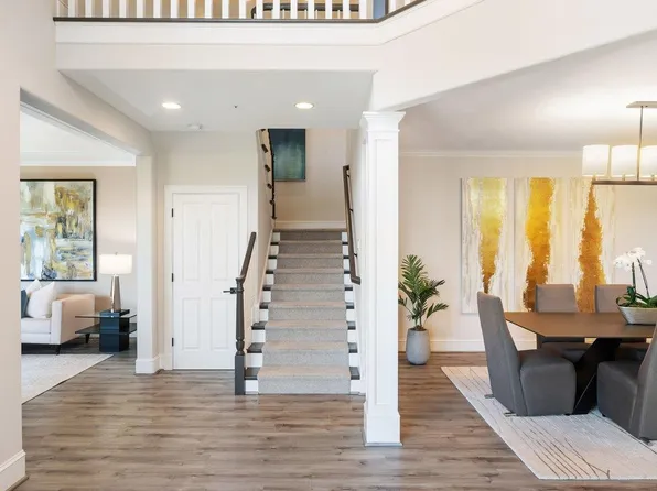 1336 Academy Ct, Belmont, CA 94002