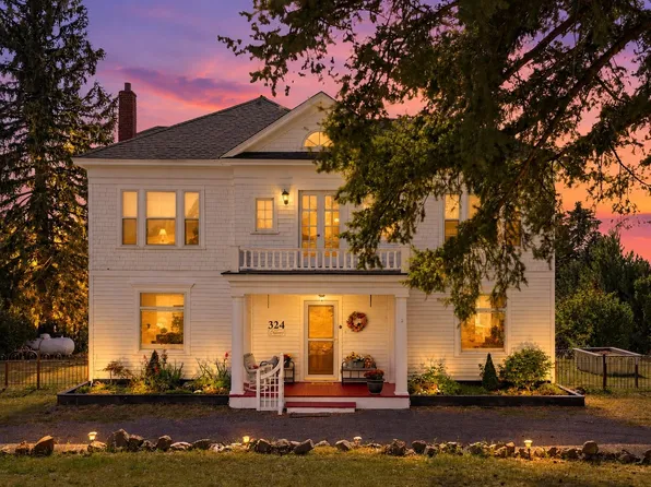 324 E Alder St, Tekoa, WA 99033