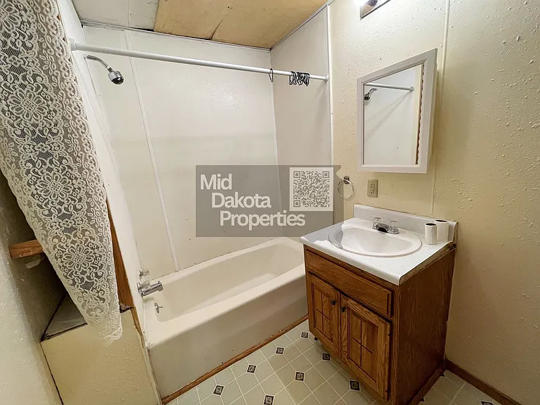 408 S Duff St — Photo 13