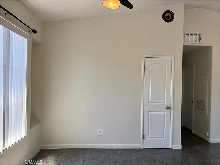 1 Via Alivio — Photo 2