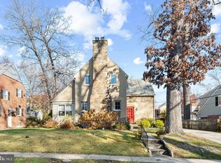 908 Old Oak Rd, Baltimore, MD 21212