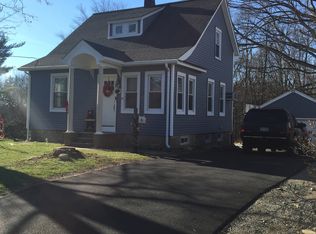 79 Fairview Ave, Park Ridge, NJ 07656